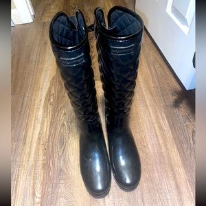 Hunter Gloss Quilted Rain Boots